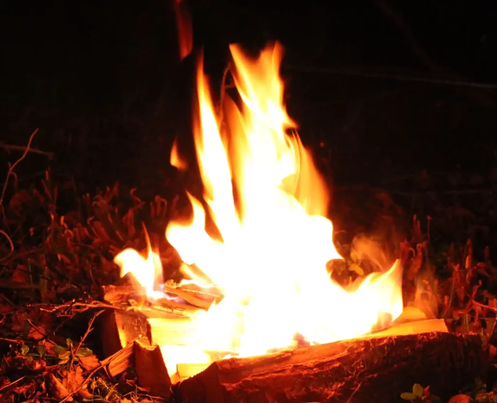 Bål og flammer i mørket - Optimal lederutvikling